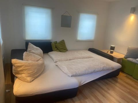 Bed, Living room