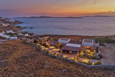 Majestic Mykonos Villa - 5 Bedrooms - Villa Shannon - Private Infinity Pool and Sensational Sea Views - Agios Ioannis Chalet in Agios Ioannis Diakoftis