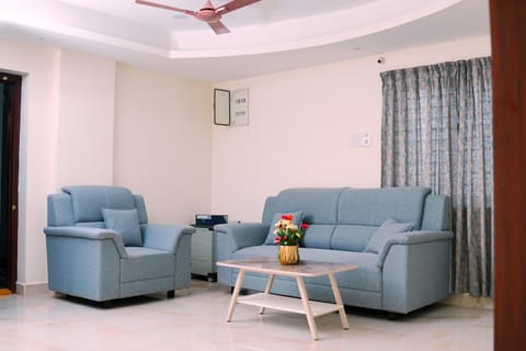 Bhargava Breeze Homestay Condominio in Tirupati