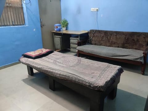 Megha Paying Guest Service, Asarwa Apartment in Ahmedabad