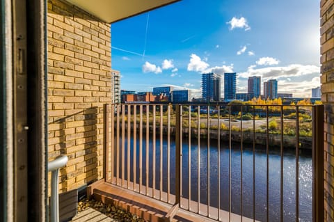 Balcony/Terrace, River view