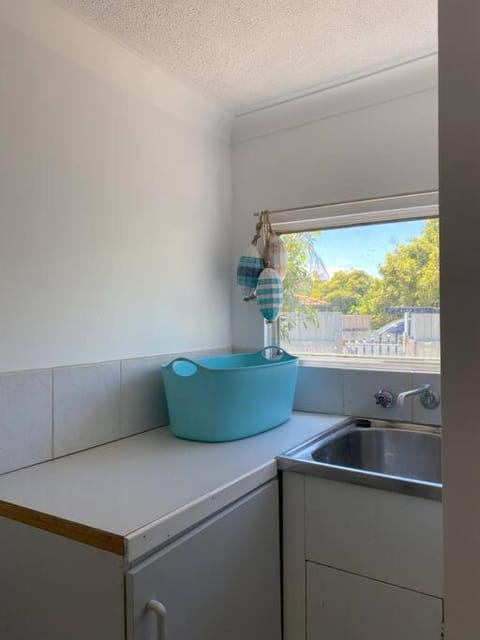 Sunshine Shack House in Mandurah