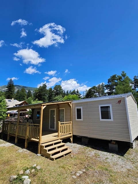 Property building, Natural landscape