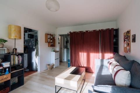 Cosy Studio Apartment ideal for 3 Bagnolet! Apartment in Paris