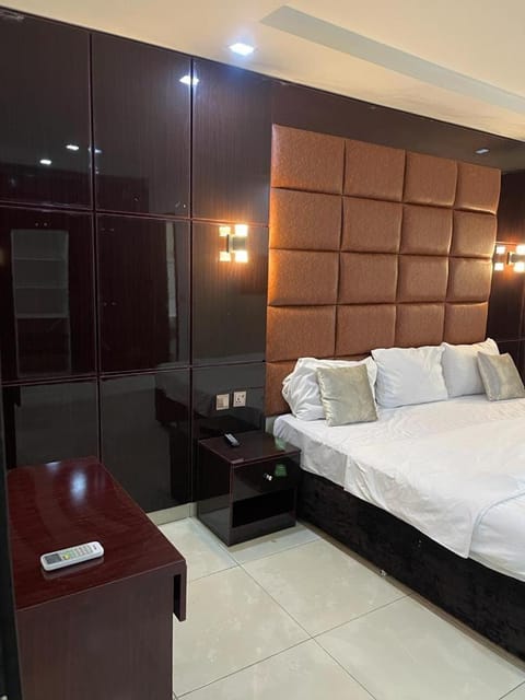 Luxe Apartment Condo in Abuja