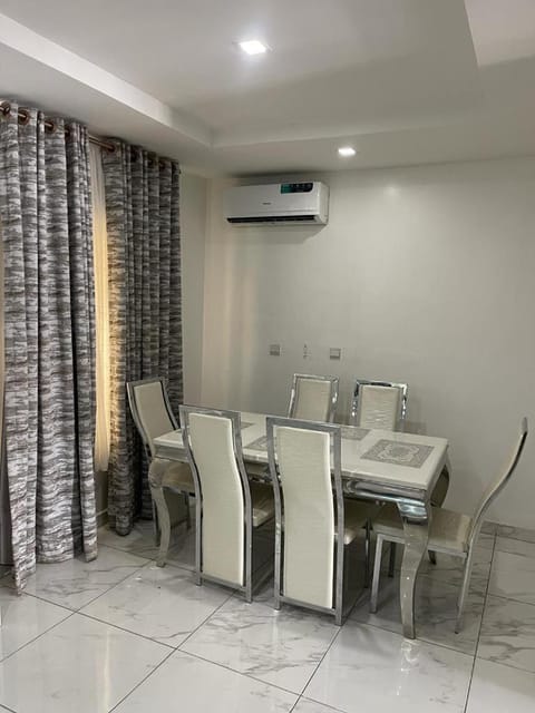 Luxe apartment Condo in Abuja