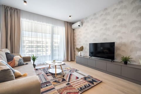 Spring Stylish Apartment Pipera Apartment in Bucharest