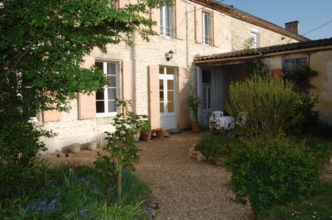 Château Le Souley Bed and Breakfast in Nouvelle-Aquitaine