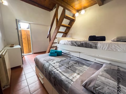 Apt Finestra Sul Castello, Vista Lago Wi-Fi Gratis Apartment in Bracciano
