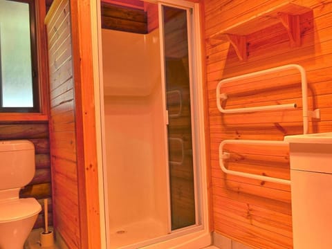 Cabin 1 - Snowy Accommodation Casa in Adaminaby