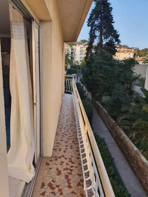 Croisette immo Magnifique vue mer 2 chambres Cannes Apartment in Cannes