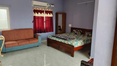 sannidhi homestay 1bhk and 2bhk apartment Condo in Tirupati
