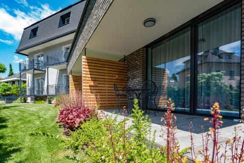 Patio, Garden