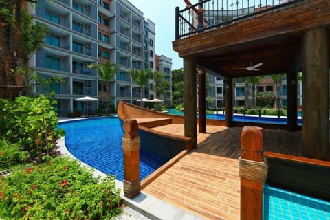 Property building, Pool view, Swimming pool, sunbed