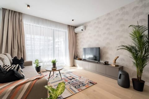 Tribal 1BR in Aviatiei Apartment in Bucharest