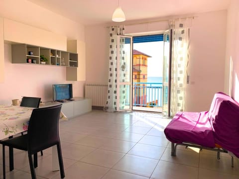 TV and multimedia, View (from property/room), Balcony/Terrace, Living room, Dining area