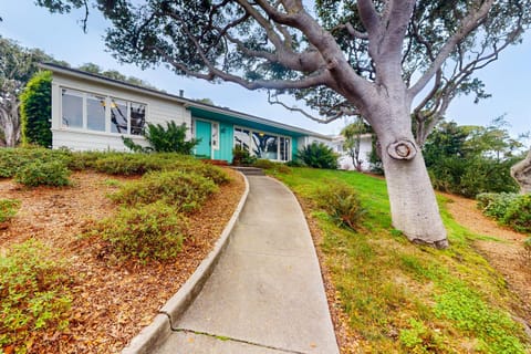 Butterfly Landing Casa in Pacific Grove
