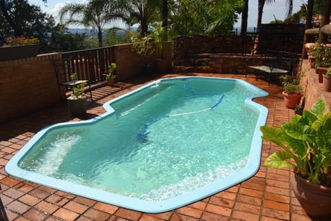 Edelweiss Corporate Guest House Bed and Breakfast in Pretoria