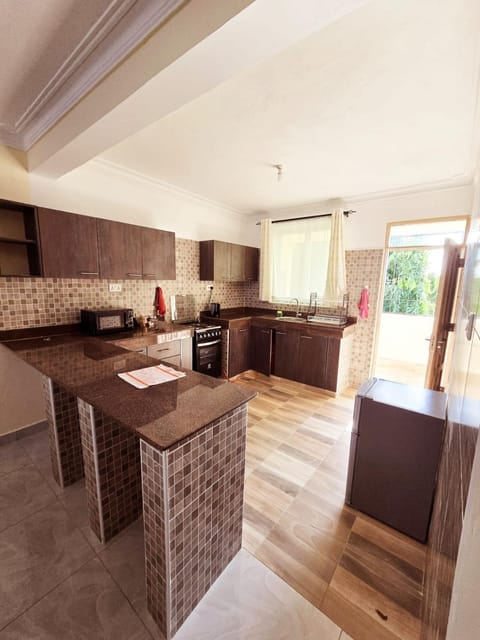 Kitchen or kitchenette, kitchen