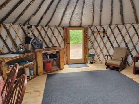 Ava Jade Yurt Tente de luxe in Brownfield