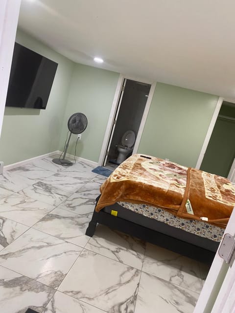 Single Room Alquiler vacacional in Franklin Square