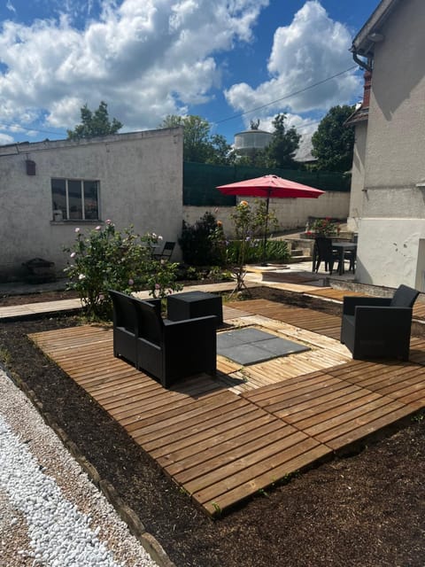 Maison chaleureuse avec jardin House in Bourges