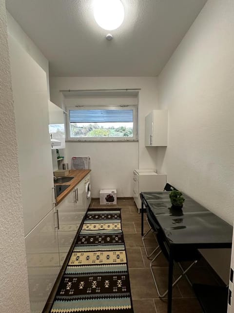 Wohnung alleinige Nutzung 40m² 4 Schlafplätze Wiesbaden Apartamento in Wiesbaden