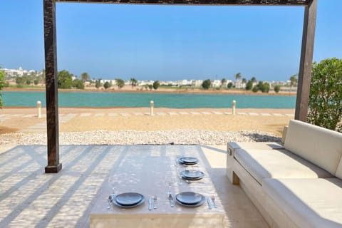 Poised & Pearly 3 BDR Villa Cyan El Gouna Chalet in Hurghada