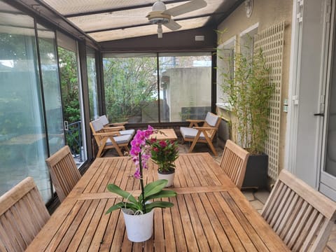 Patio, Garden view, fireplace