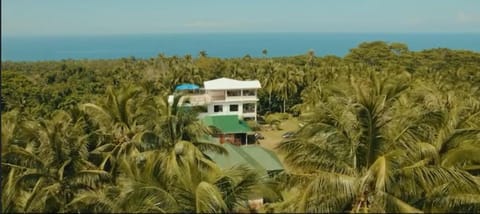 Taylors Plantacion Resort- The Bungalow Villa in Northern Mindanao