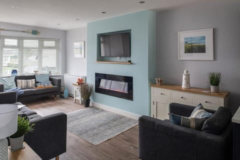 Fully refurbished holiday cottage in Rhosneigr House in Rhosneigr