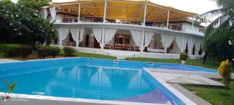 Luxe Paradise Villa Chalet in Malindi