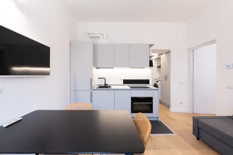 Cernobbio Center - Modern Apartment with Parking Apartment in Cernobbio