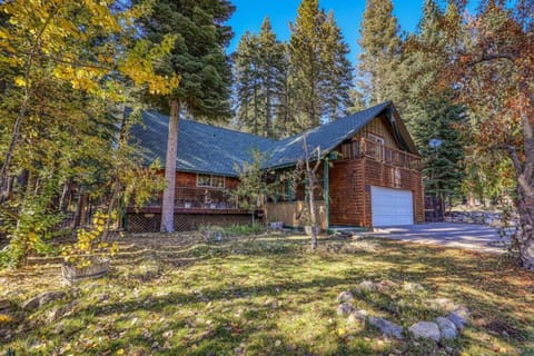 Serene 5BDR Near Beach and Forest Trails House in Lake Tahoe