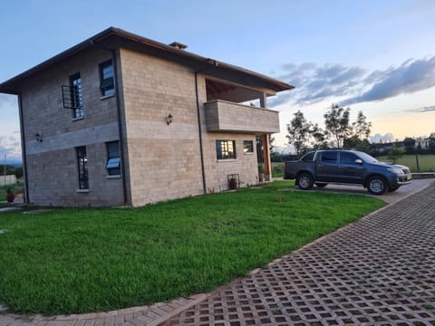 The Landing Nanyuki Cottages Chalet in Kenya