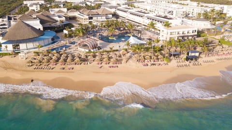 Royalton CHIC Punta Cana, An Autograph Collection All-Inclusive Resort & Casino, Adults Only Resort in Punta Cana