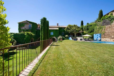 Casa Rufina, Exclusive & Charming Stone House in Costa Brava Villa in Baix Empordà