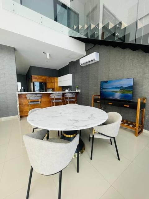 Hospedate En Elegante Penthouse En Culiacan Apartment in Culiacan