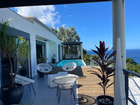 View (from property/room), Balcony/Terrace, Balcony/Terrace, Pool view, Sea view