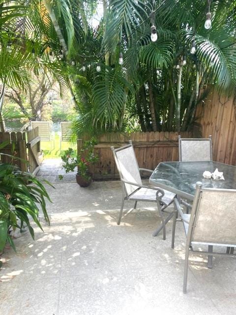 Balcony/Terrace, Garden view