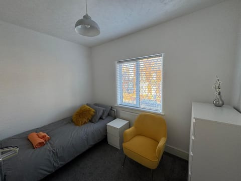 Urban Retreat Apartment in Grimsby