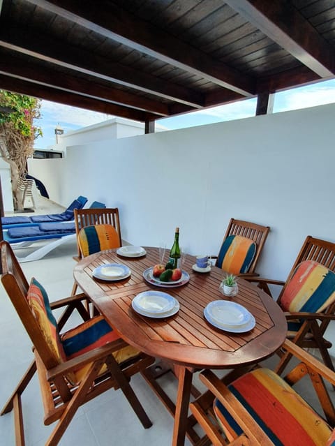 Food and drinks, Dining area