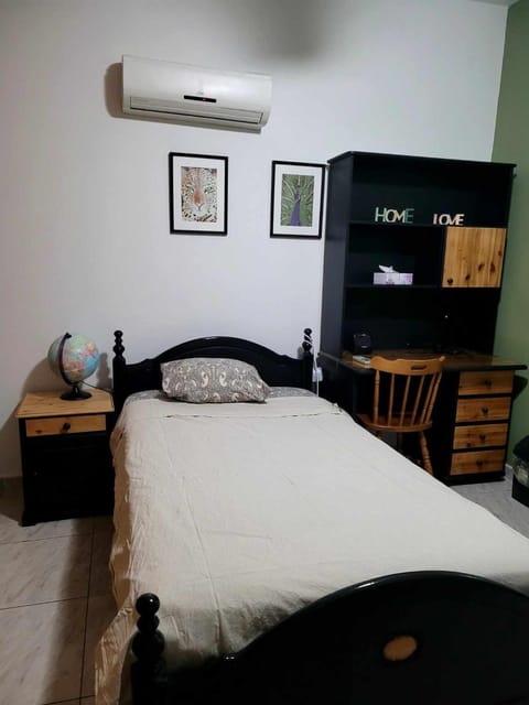 Beautiful bedroom Vacation rental in Limassol City