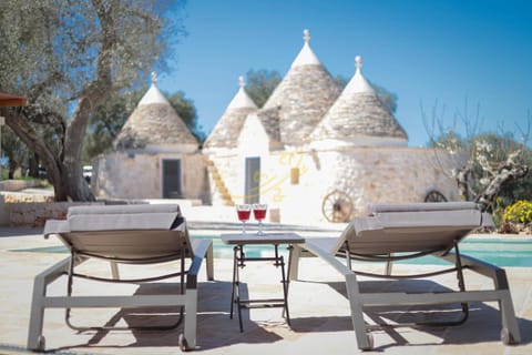 TD Villa e Trulli il Bergamotto with Pool & MedCharm Villa in Province of Taranto