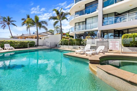 Ospreys at the Pier Apartment in Hervey Bay