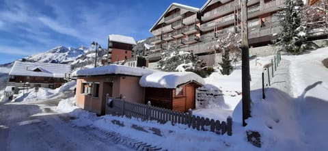 Property building, Winter