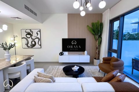 Oraya - Suburban Serenity at Spacious 4BR Villa in Maple 2 Villa in Dubai
