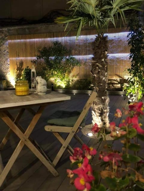 Patio, Garden