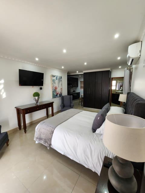 Villa Marche Apartment in Port Elizabeth