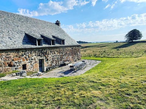 LE BURON DE PERRIER House in Auvergne-Rhône-Alpes